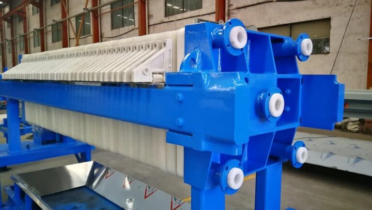 3.Feed center hole 3 768x434