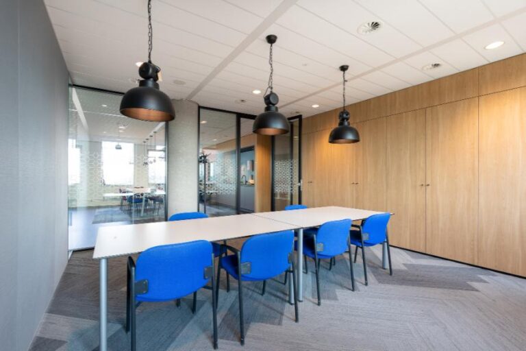 Internal Glass Partitions 768x512
