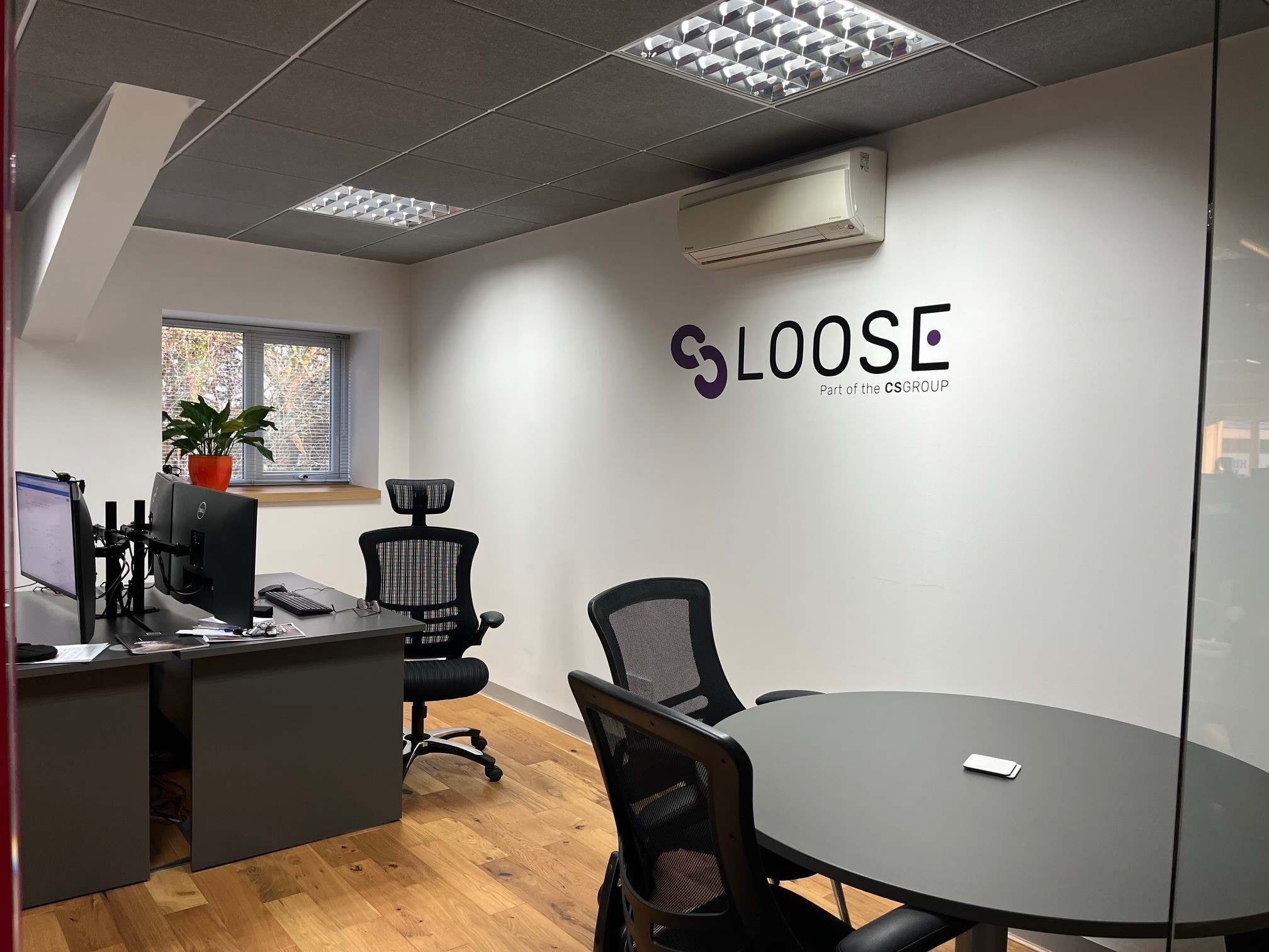 Loose office 1