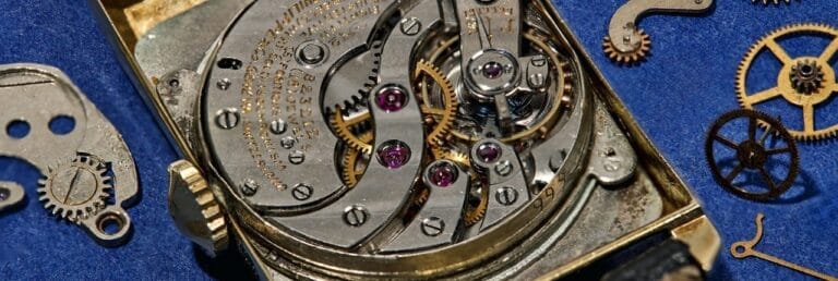 Patek Movement 16x9 2000px 1280x430 1 768x258