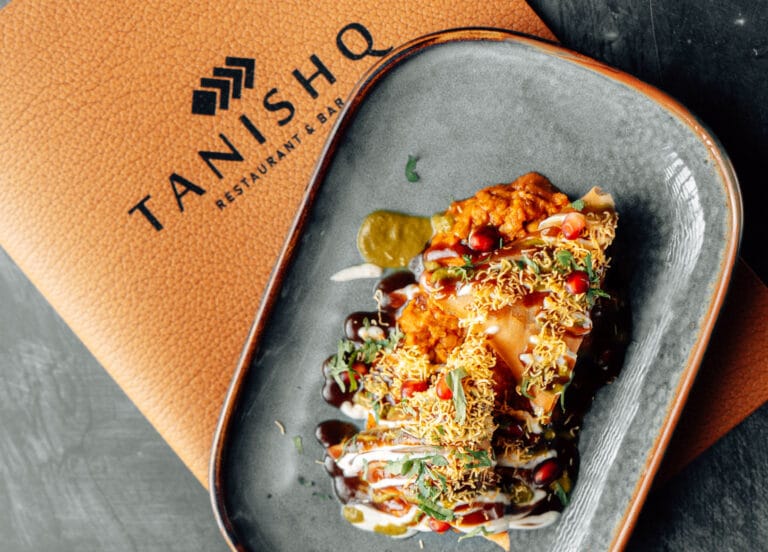 Tanishq Background Image 2 768x552