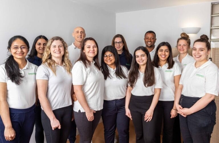 Wandsworth Physio Team 768x504