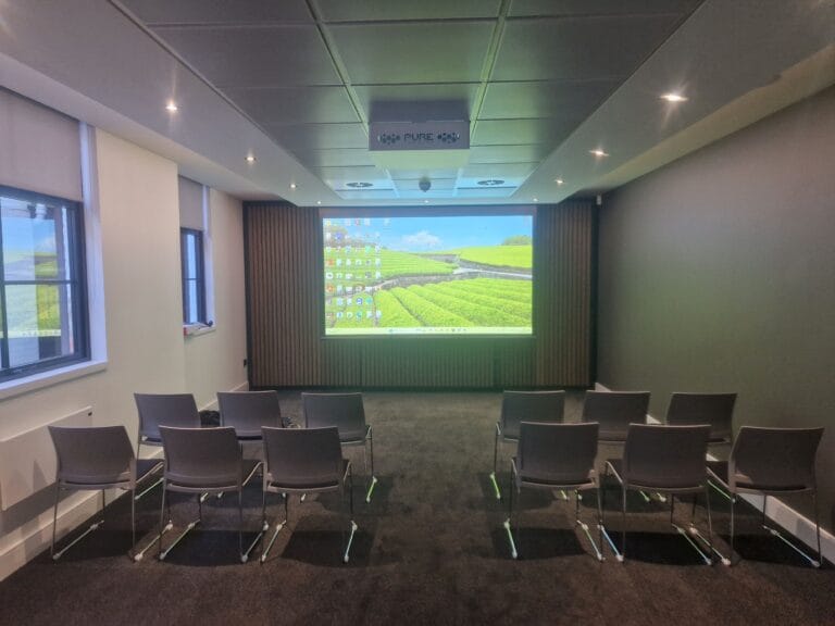 audio visual installation leeds 2 768x576