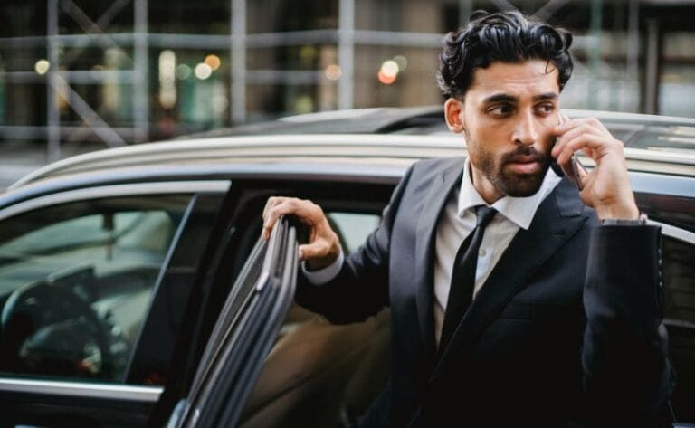 hotel concierge small 768x473