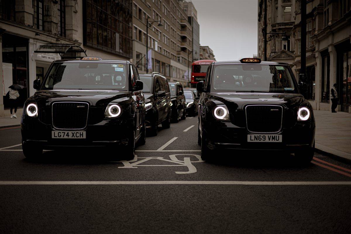 Taxis & Mini Cabs in the UK