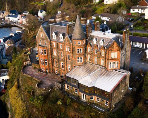 Western Isles Hotel
