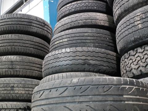 Mobile Harrow Tyres