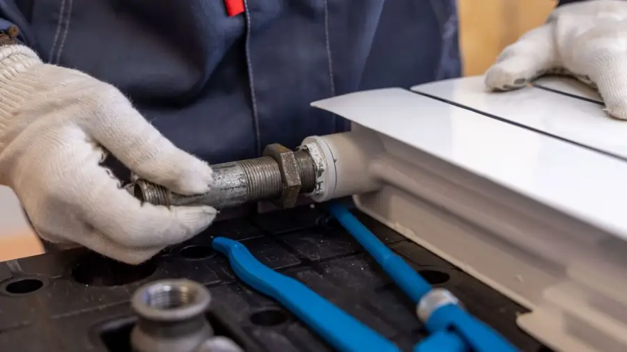 How to Choose an Emergency Plumber in Truro