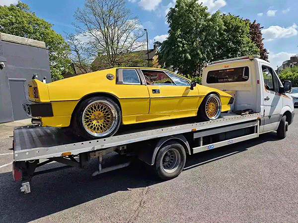 yellow car recovery